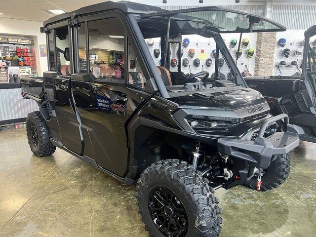 2026 CAN-AM Commander