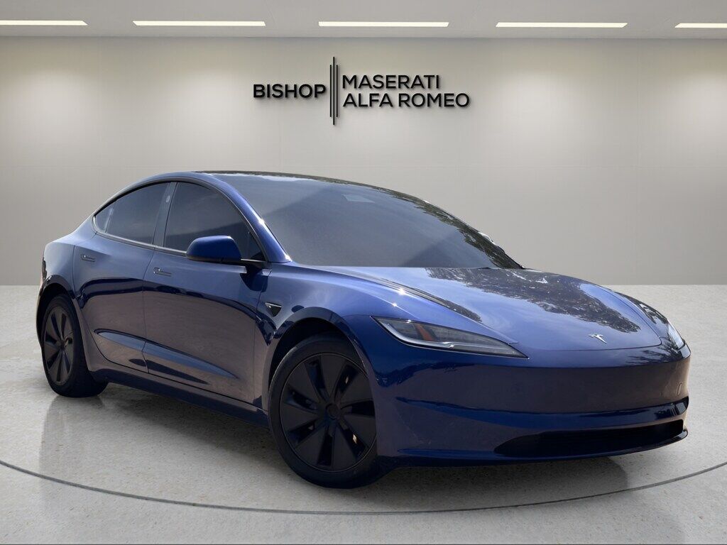 2025 TESLA Model 3
