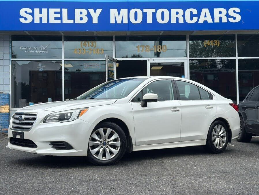 2016 SUBARU Legacy