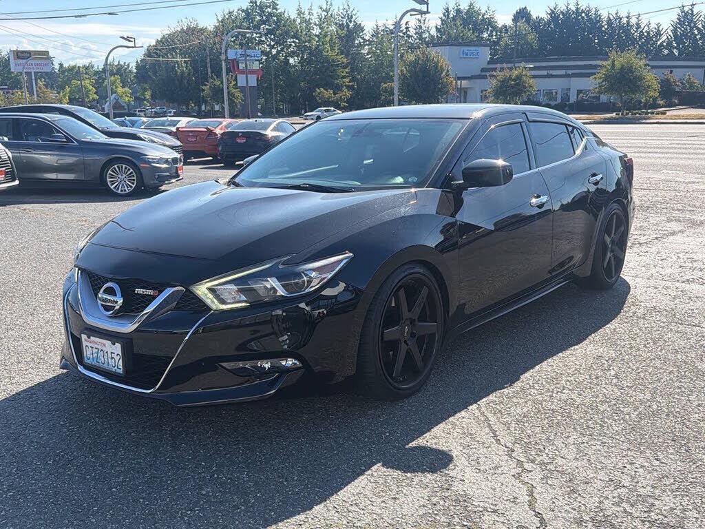 2016 NISSAN Maxima
