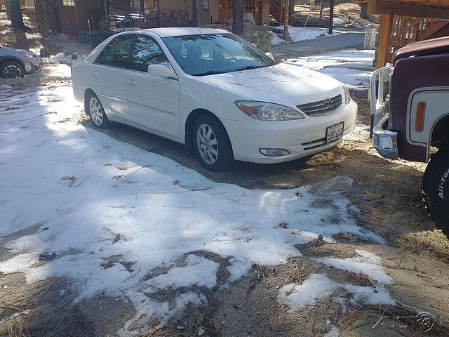 2004 TOYOTA Camry
