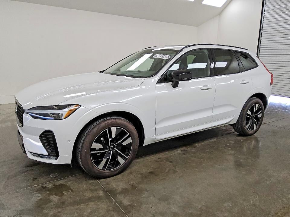 2026 VOLVO XC60