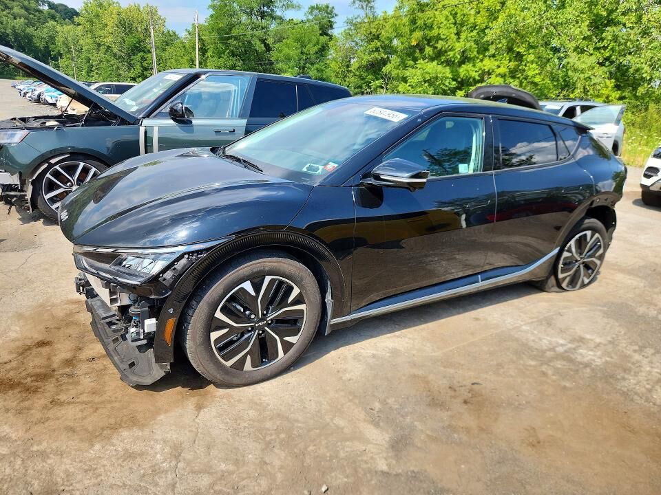 2022 KIA EV6