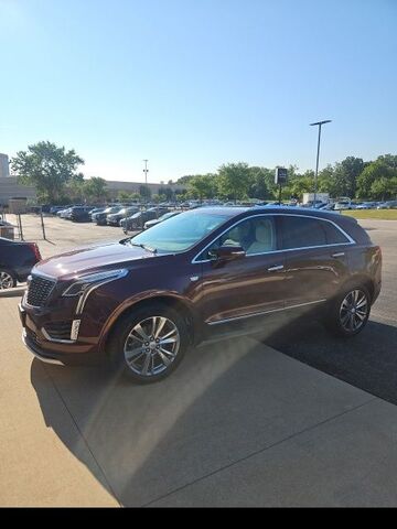 2023 CADILLAC XT5