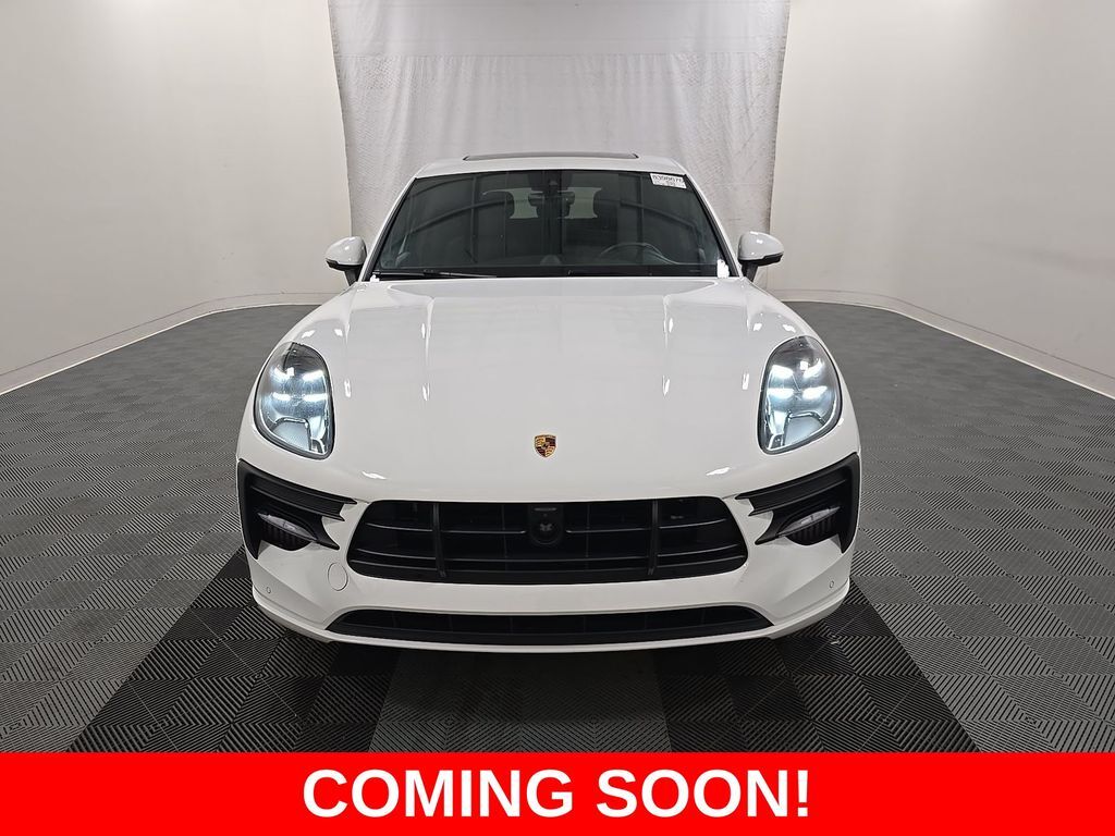 2021 PORSCHE Macan