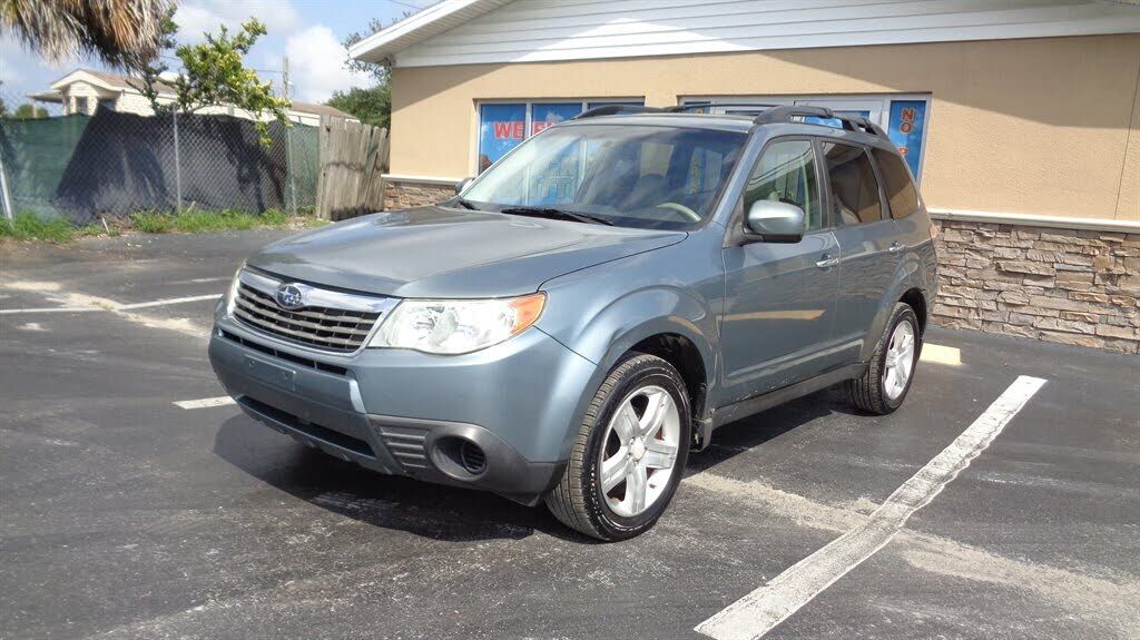 2010 SUBARU Forester