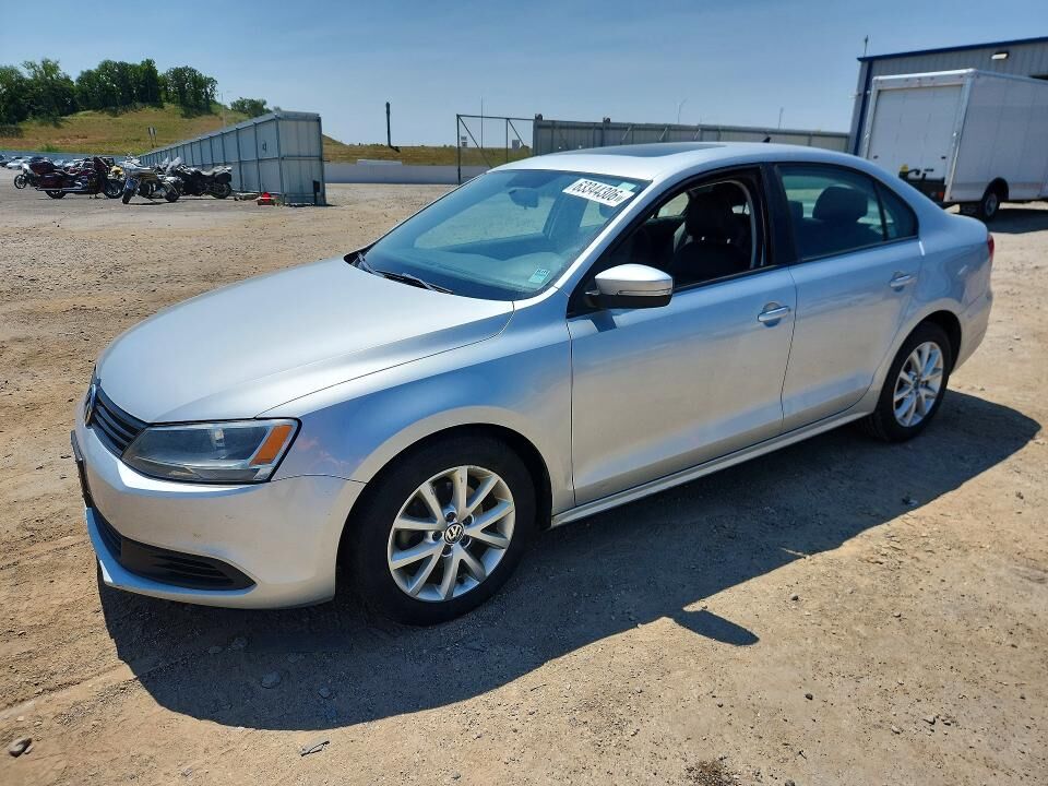2011 VOLKSWAGEN Jetta