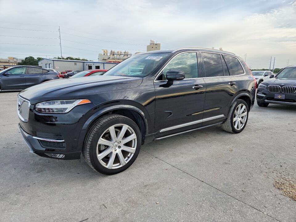 2018 VOLVO XC90