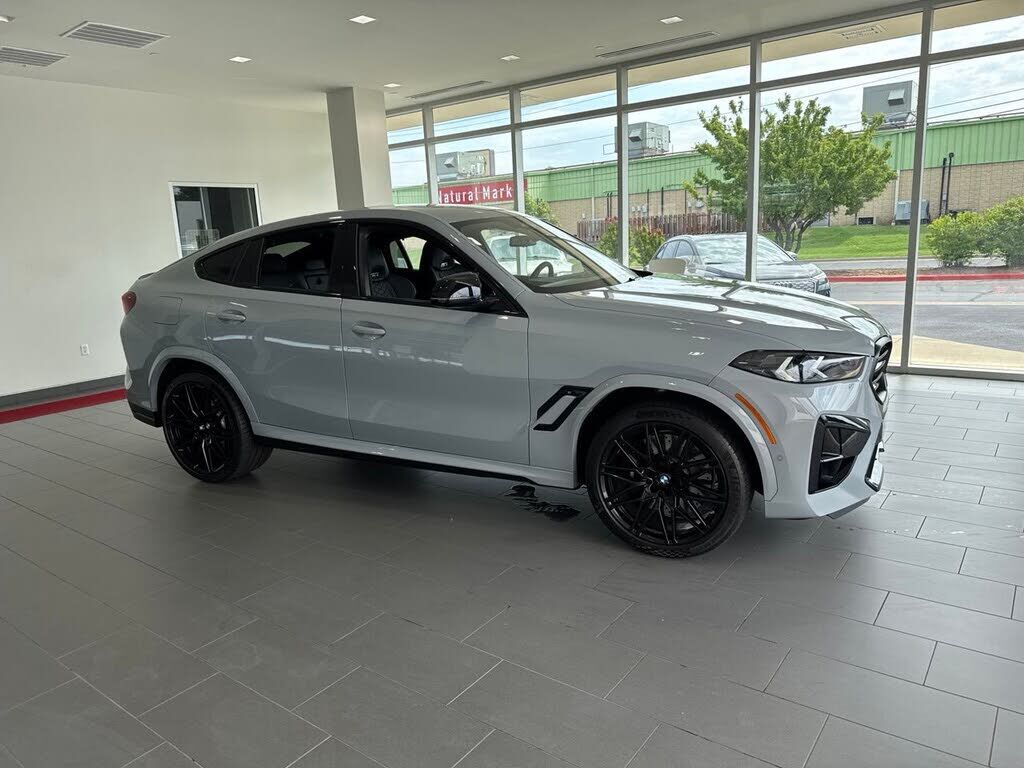 2025 BMW X6