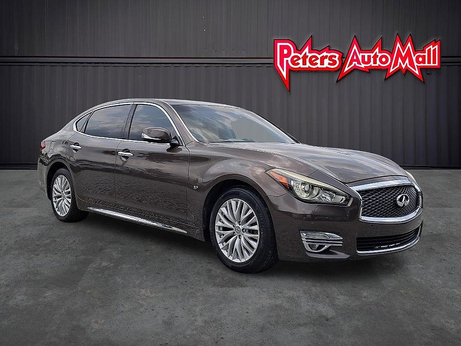 2016 INFINITI Q70L