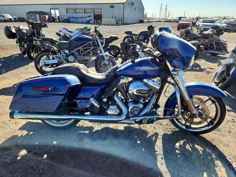 2015 HARLEY DAVIDSON Street Glide