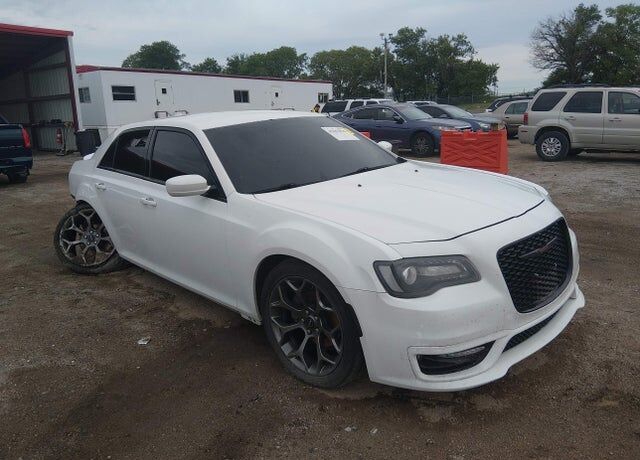2016 CHRYSLER 300