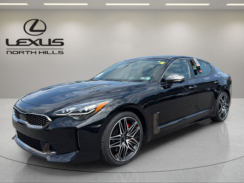 2022 KIA Stinger