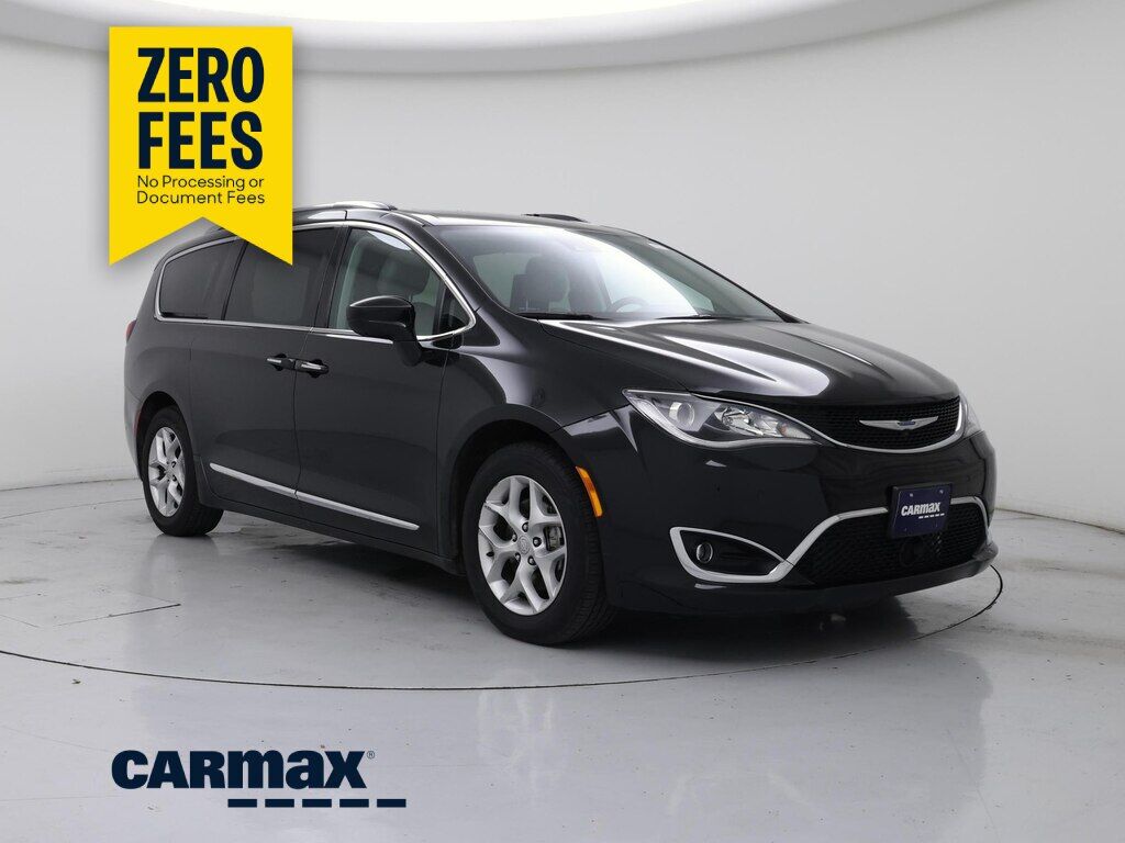 2019 CHRYSLER Pacifica