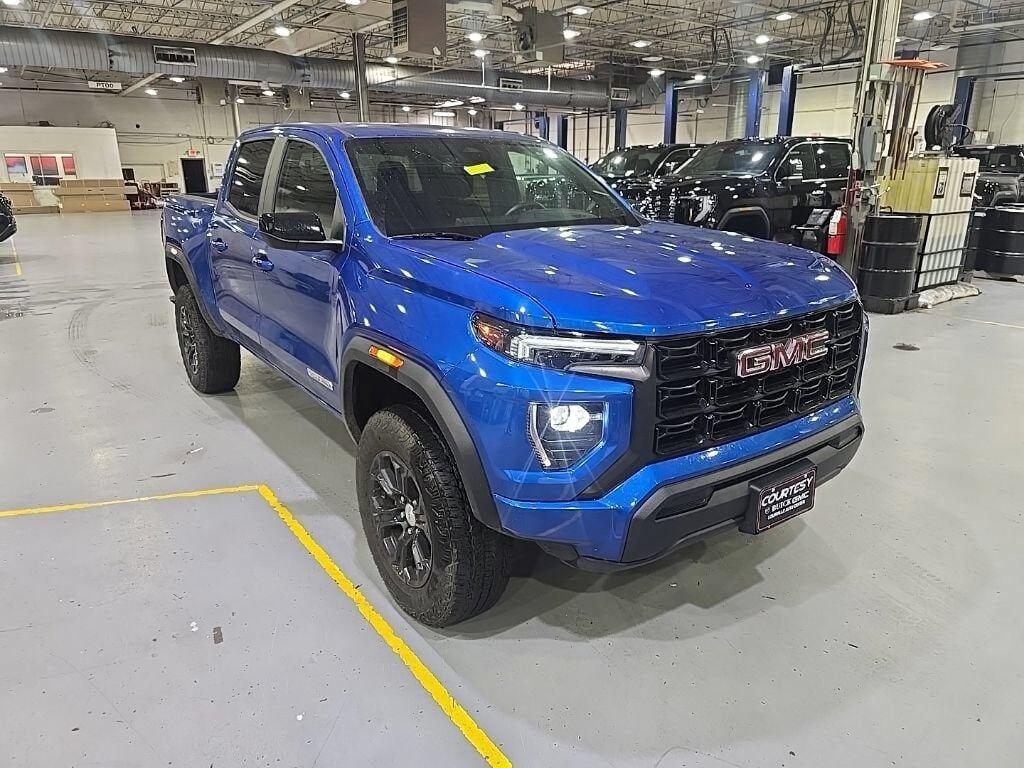 2024 GMC Canyon