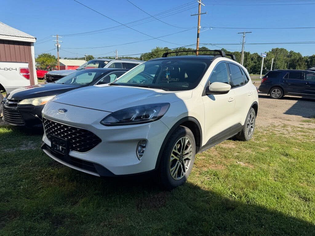 2021 FORD Escape