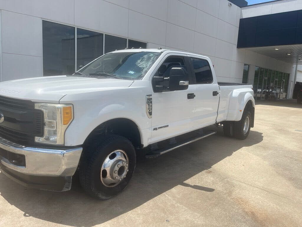 2017 FORD F-350
