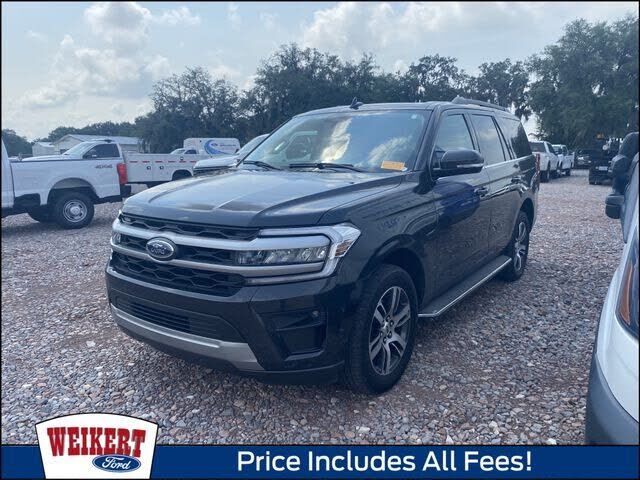 2022 FORD Expedition