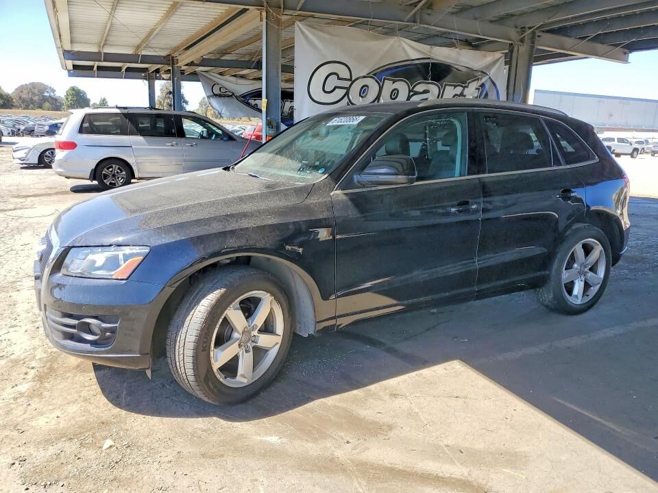 2012 AUDI Q5