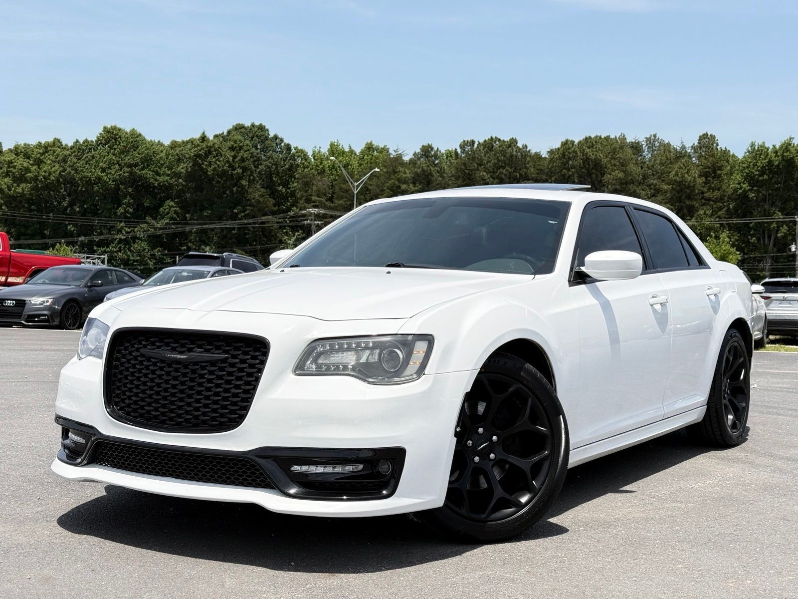 2019 CHRYSLER 300