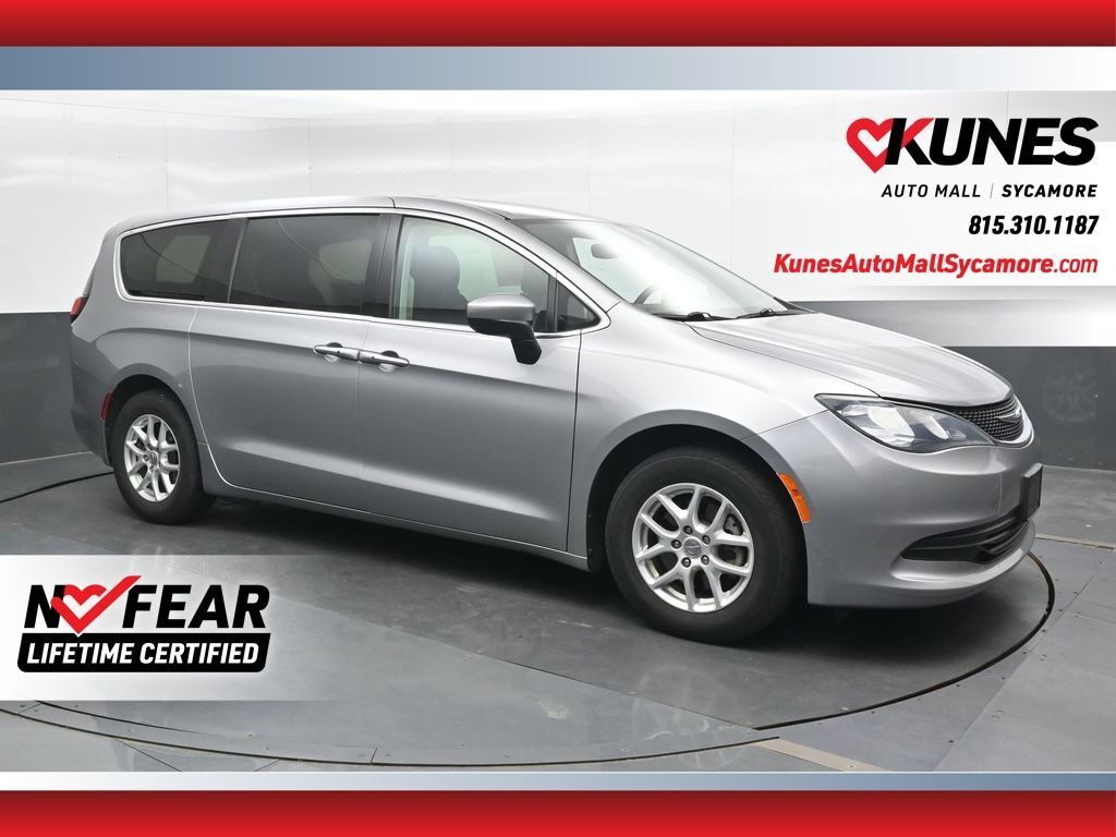2017 CHRYSLER Pacifica
