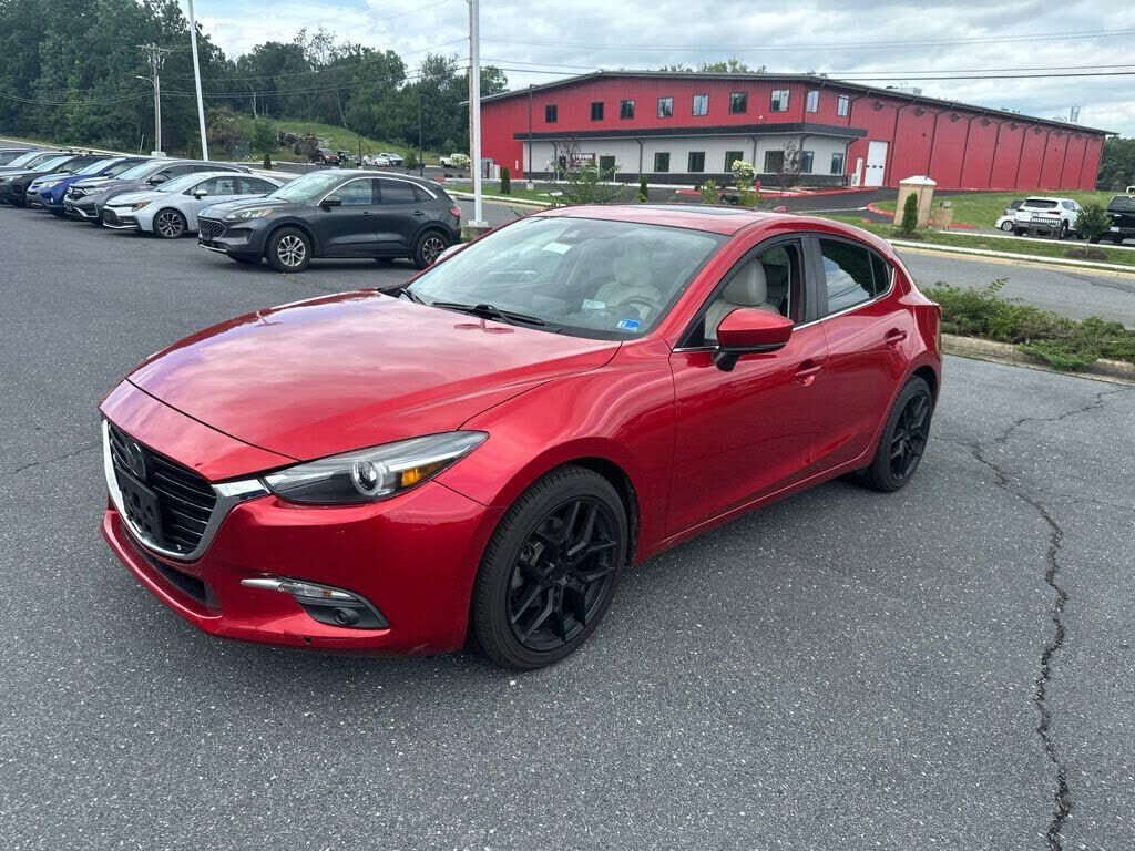 2018 MAZDA Mazda3