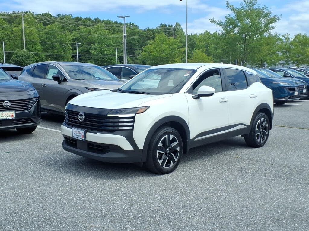 2025 NISSAN Kicks