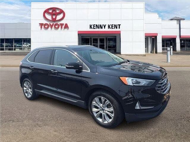 2019 FORD Edge