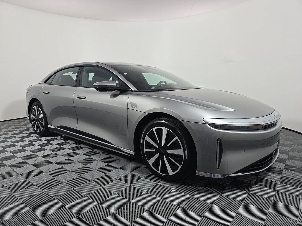 2024 LUCID Air