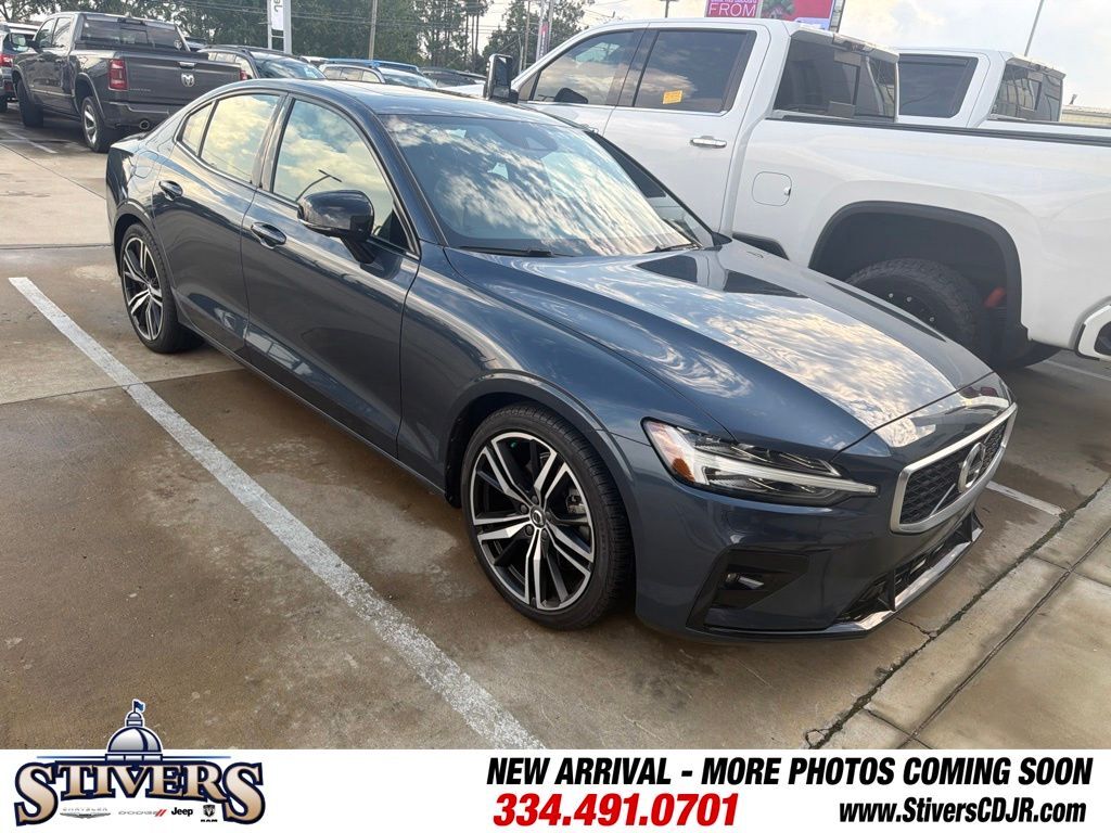 2020 VOLVO S60
