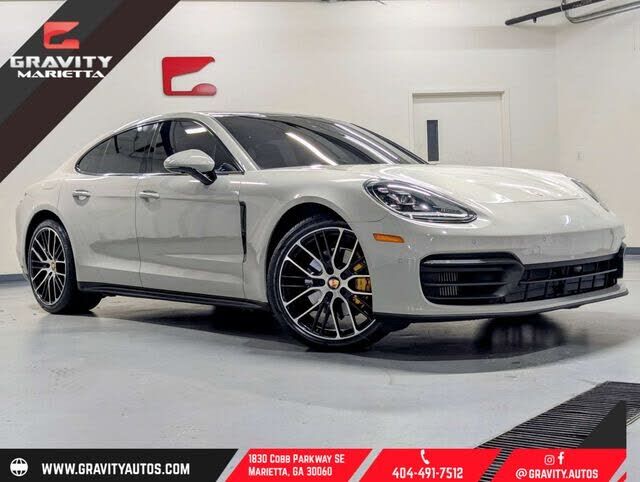 2021 PORSCHE Panamera