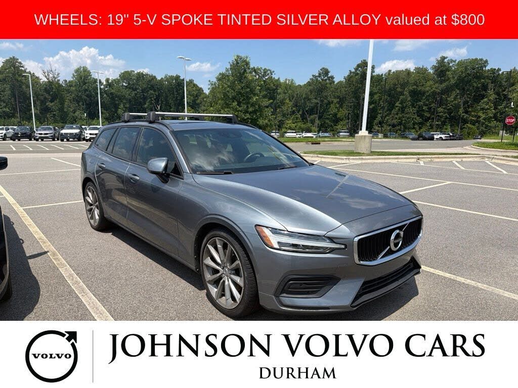 2020 VOLVO V60