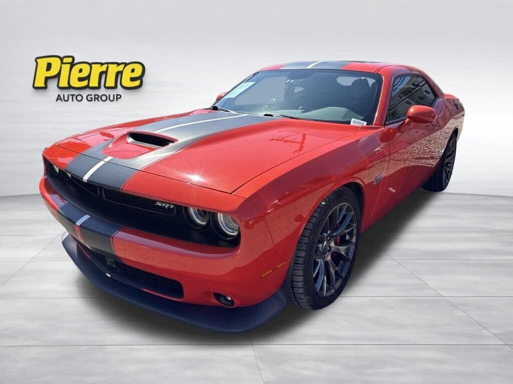 2016 DODGE Challenger