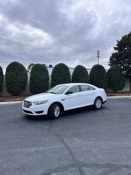 2015 FORD Taurus
