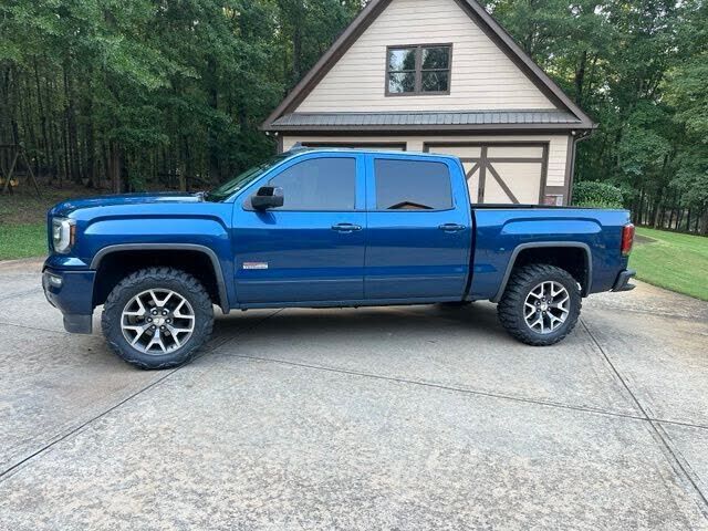 2017 GMC Sierra