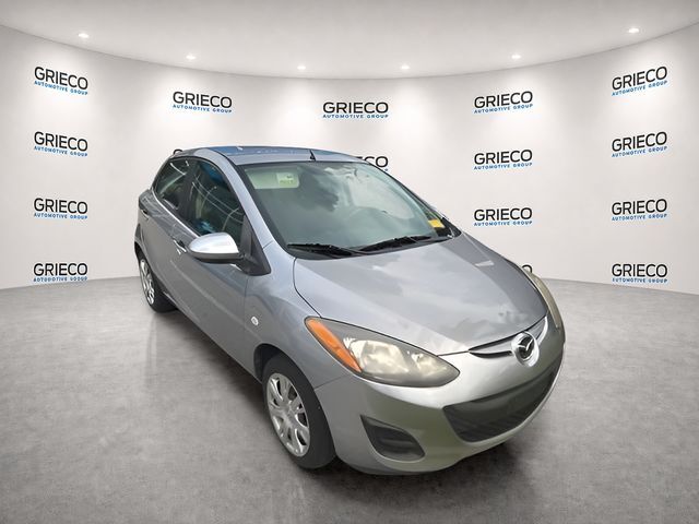 2013 MAZDA Mazda2