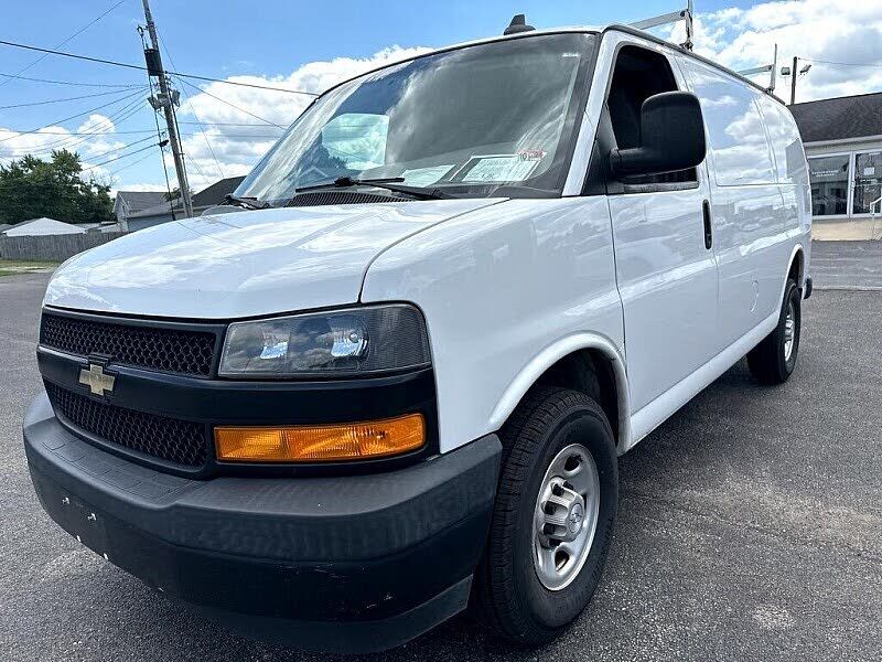 2018 CHEVROLET Express