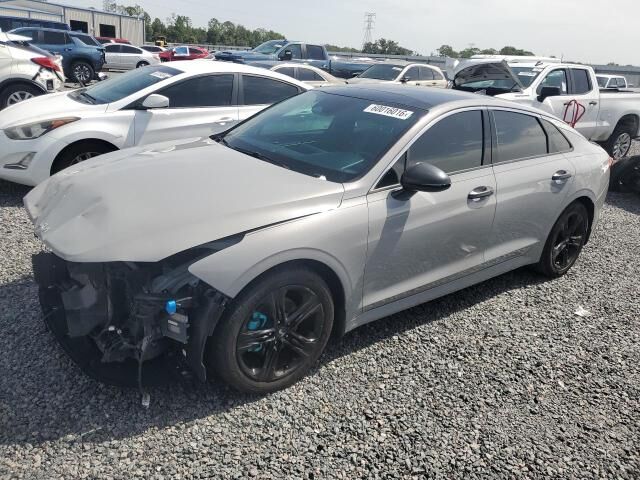 2022 KIA K5
