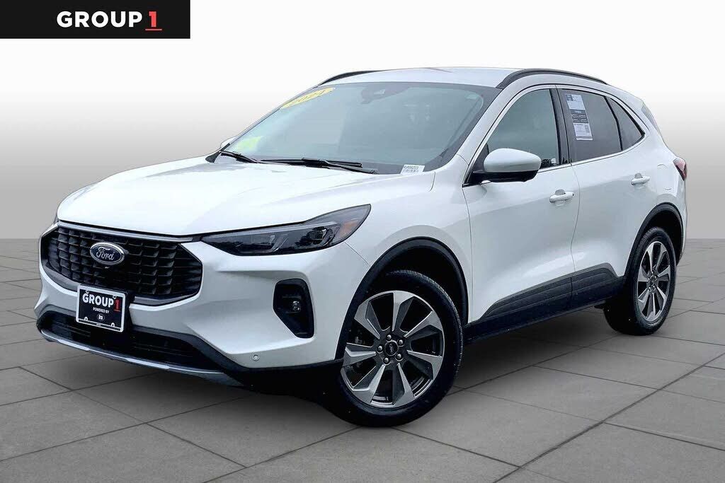 2024 FORD Escape