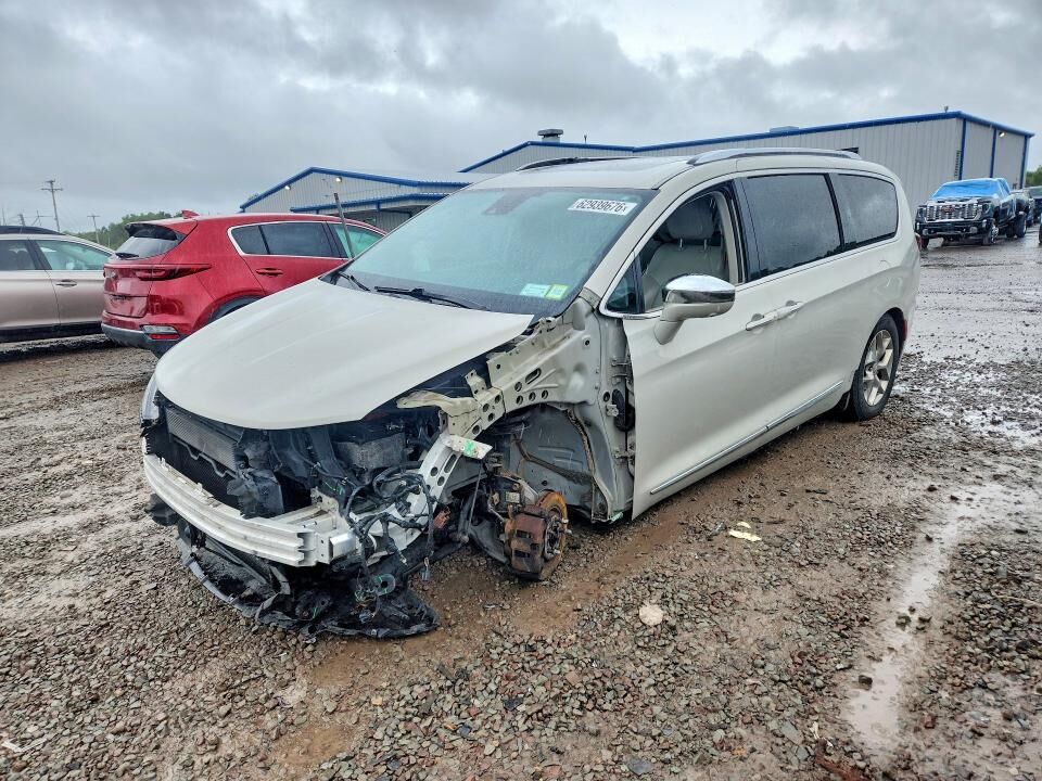 2019 CHRYSLER Pacifica