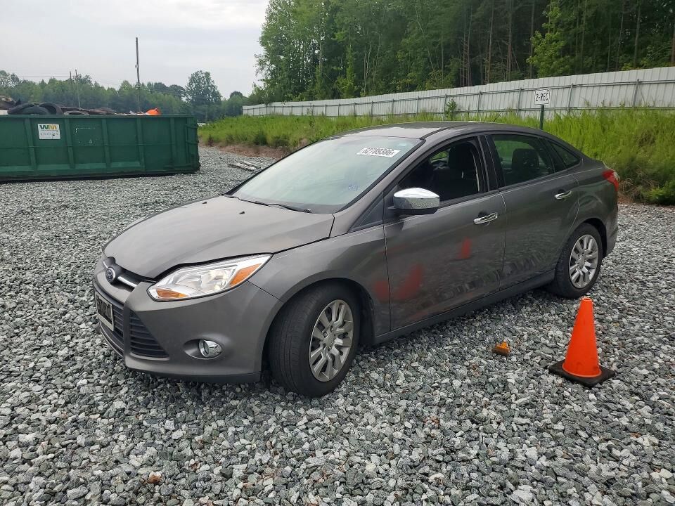 2012 FORD Focus