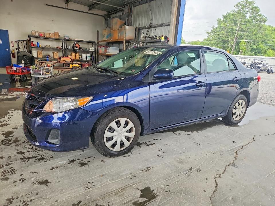 2011 TOYOTA Corolla