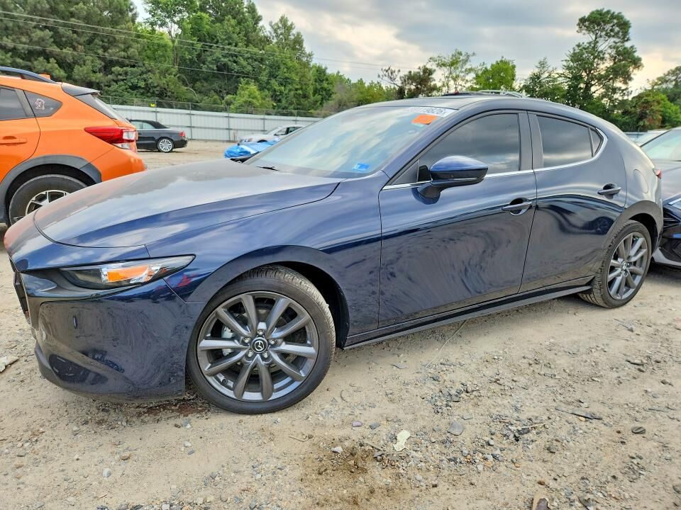 2026 MAZDA Mazda3