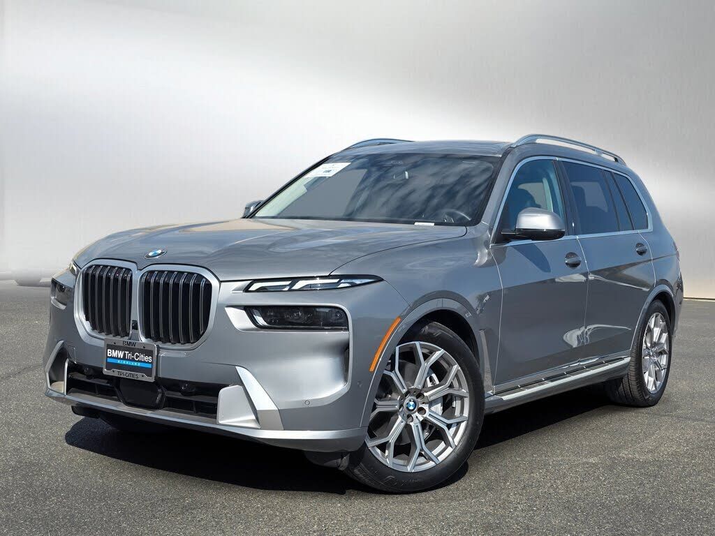 2026 BMW X7