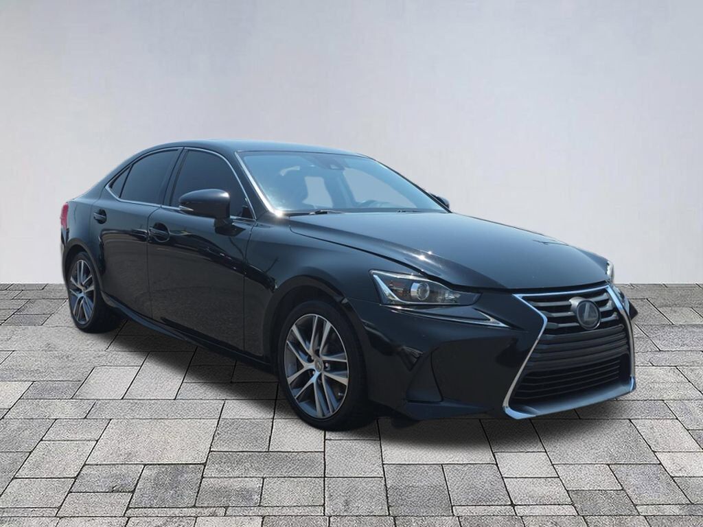 2018 LEXUS IS