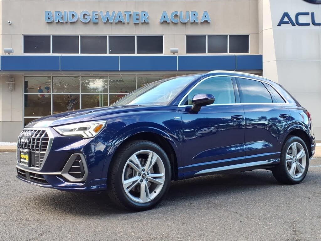 2023 AUDI Q3