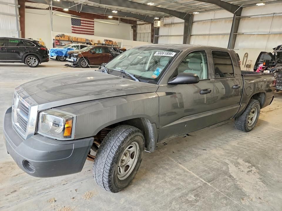 2005 DODGE Dakota