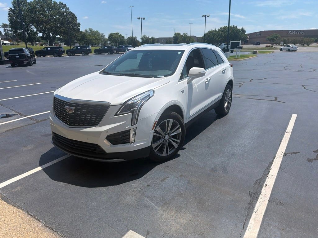 2025 CADILLAC XT5