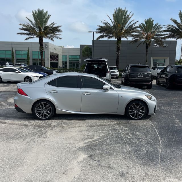 2017 LEXUS IS
