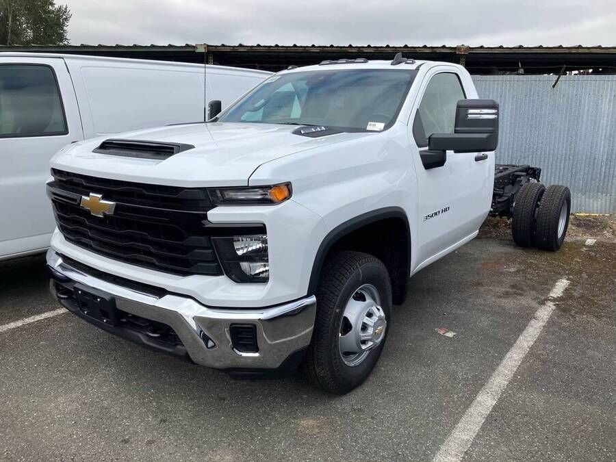 2026 CHEVROLET Silverado HD